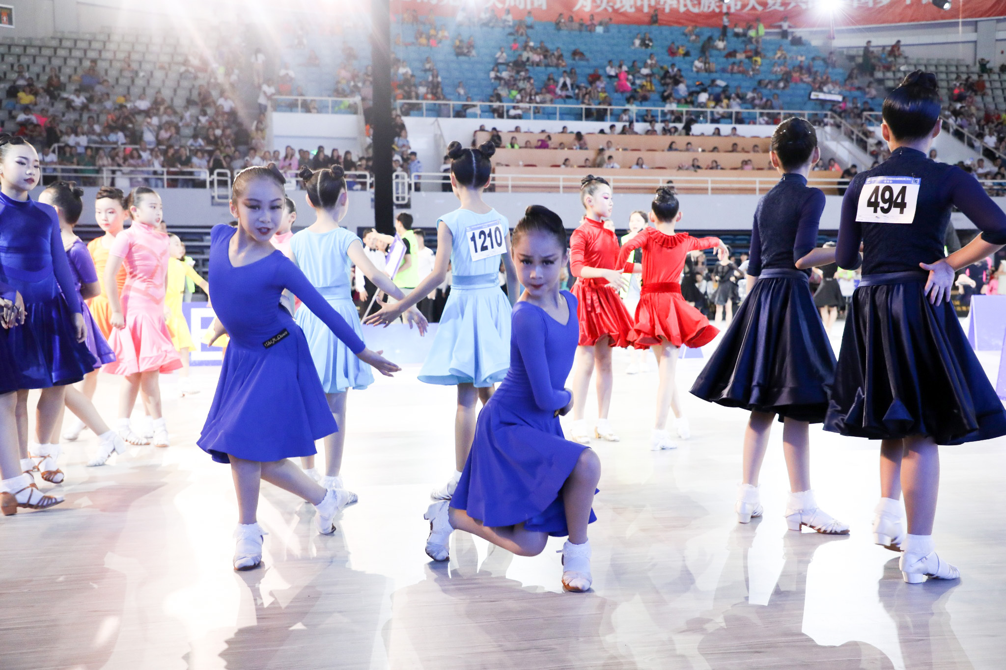 2019cbdf青少年国标舞锦标赛华中河南代表队再获佳绩