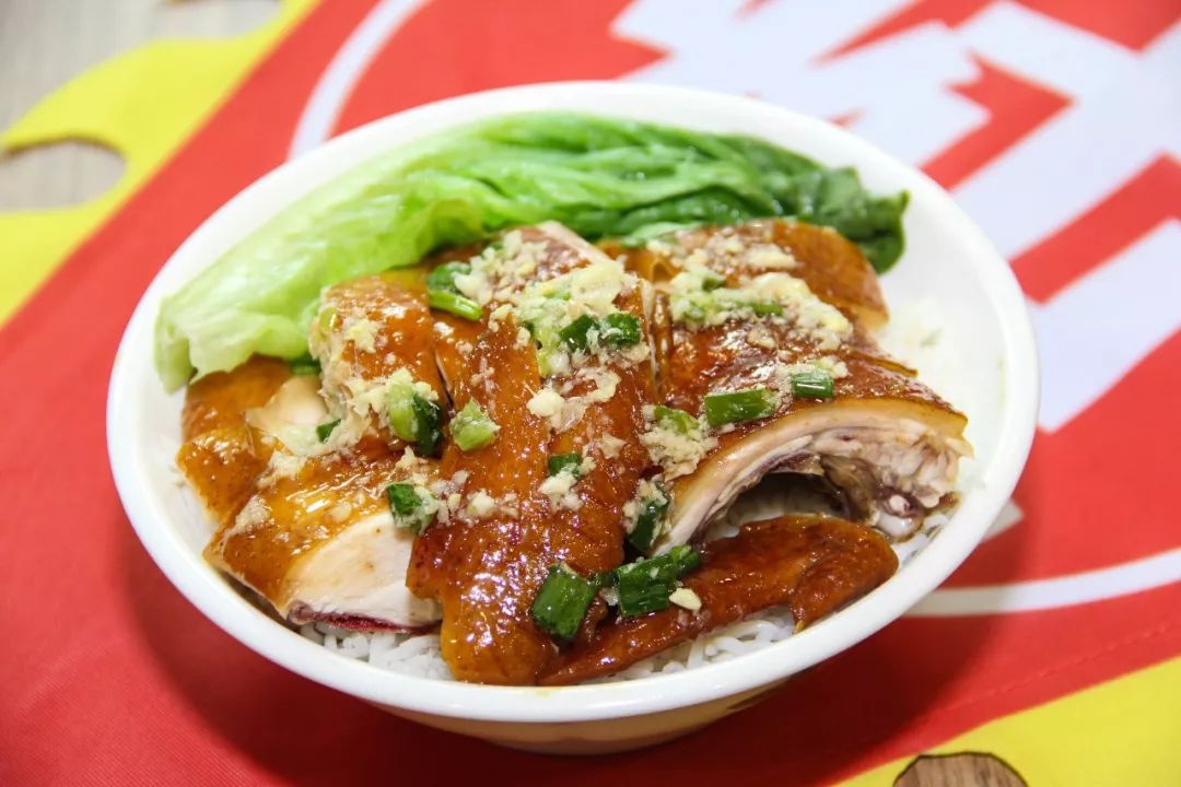 玫瑰豉油鸡饭黑钻烧鸭饭黑钻烧鸭饭」销量龙虎榜此等美味不容错过