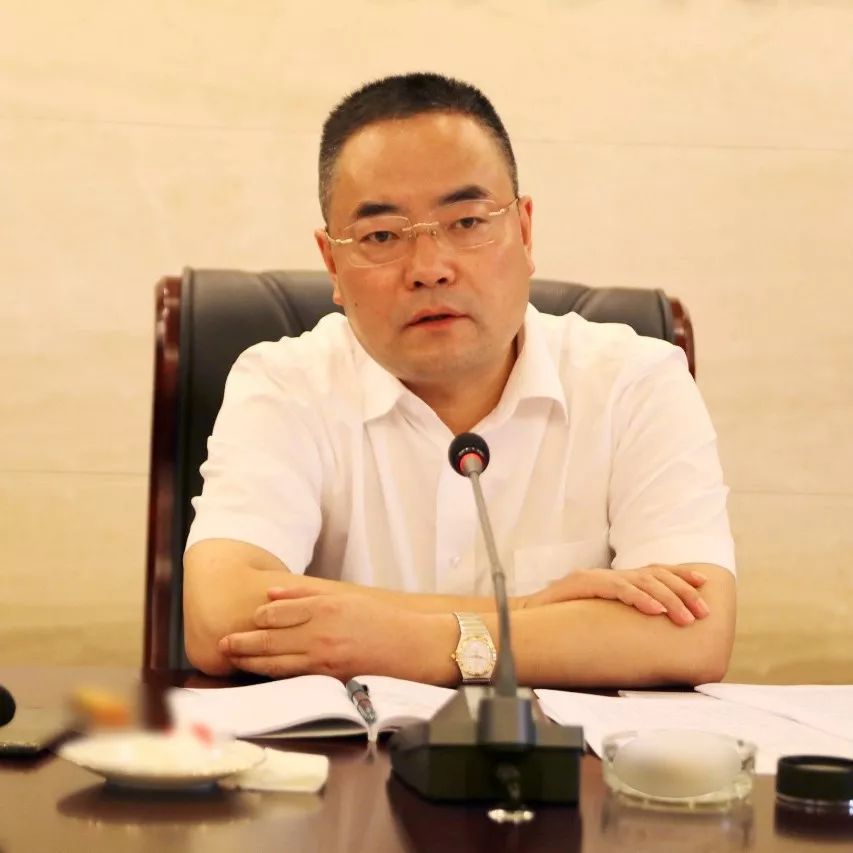 产业园党工委书记朱惠明带领相关部门人员走访常熟威怡科技有限公司