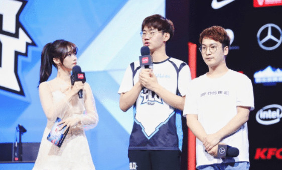 解说小钰衣服滑落图遭疯传ig粉丝提刀护嫂齐力找出肇事者