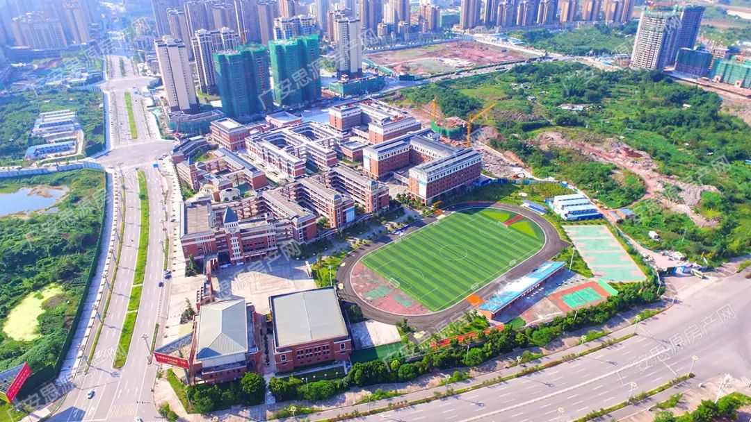 2016年9月,友谊加德学校,广安中学实验学校正式招生