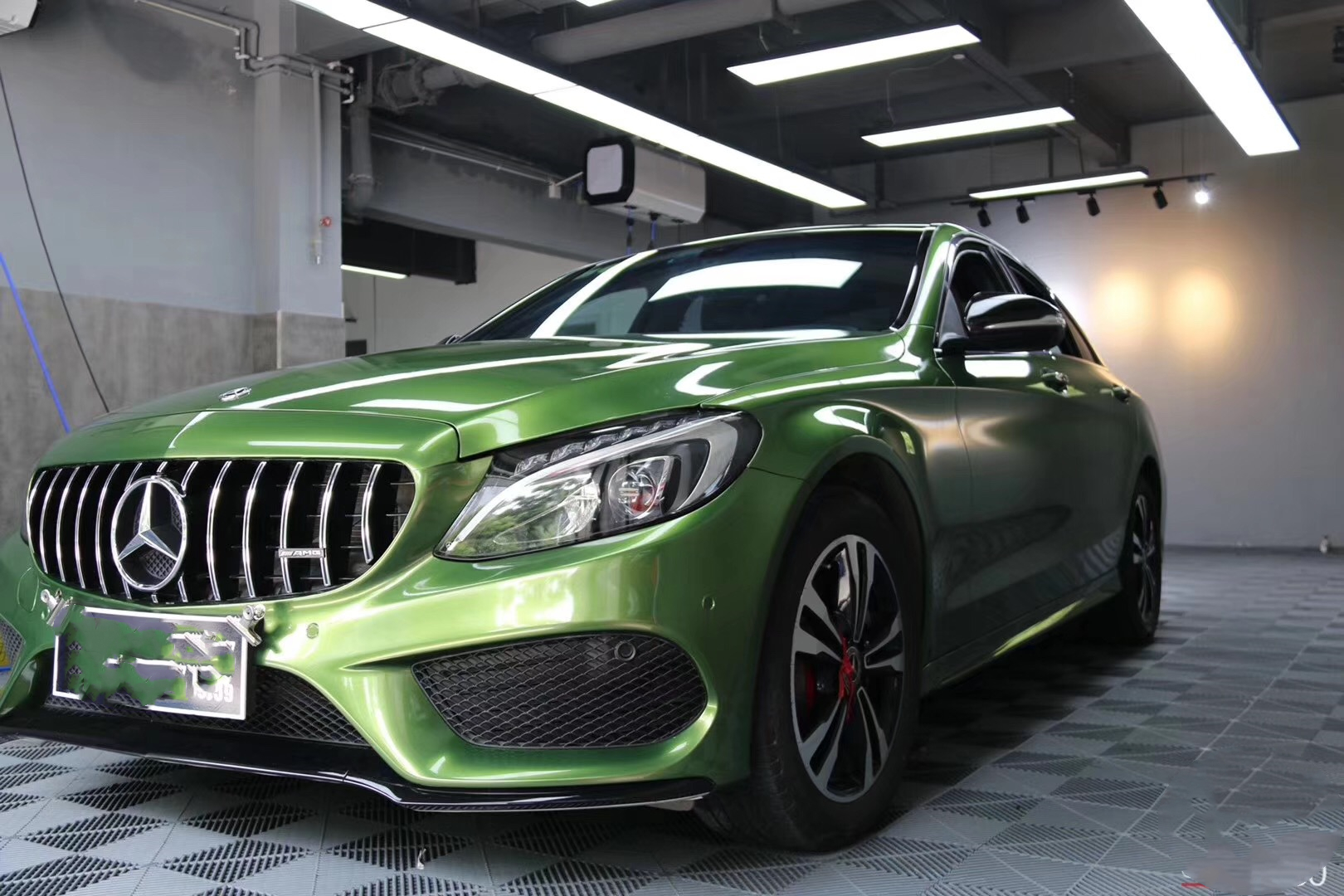 运动坚毅时尚暴力这样曼巴绿的奔驰c你来一款不