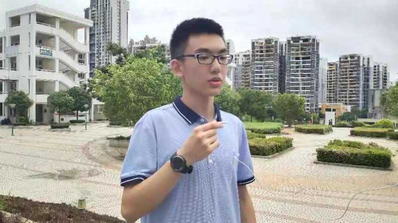 广西730分高考状元杨晨煜去清华报到了!