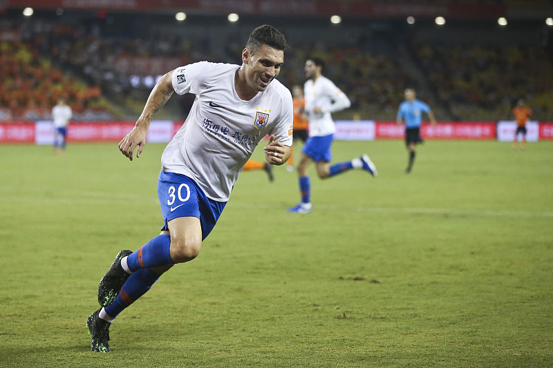 原创莫伊塞斯的进球不只是运气,鲁能一半球员有他的这个拼劲也不会输