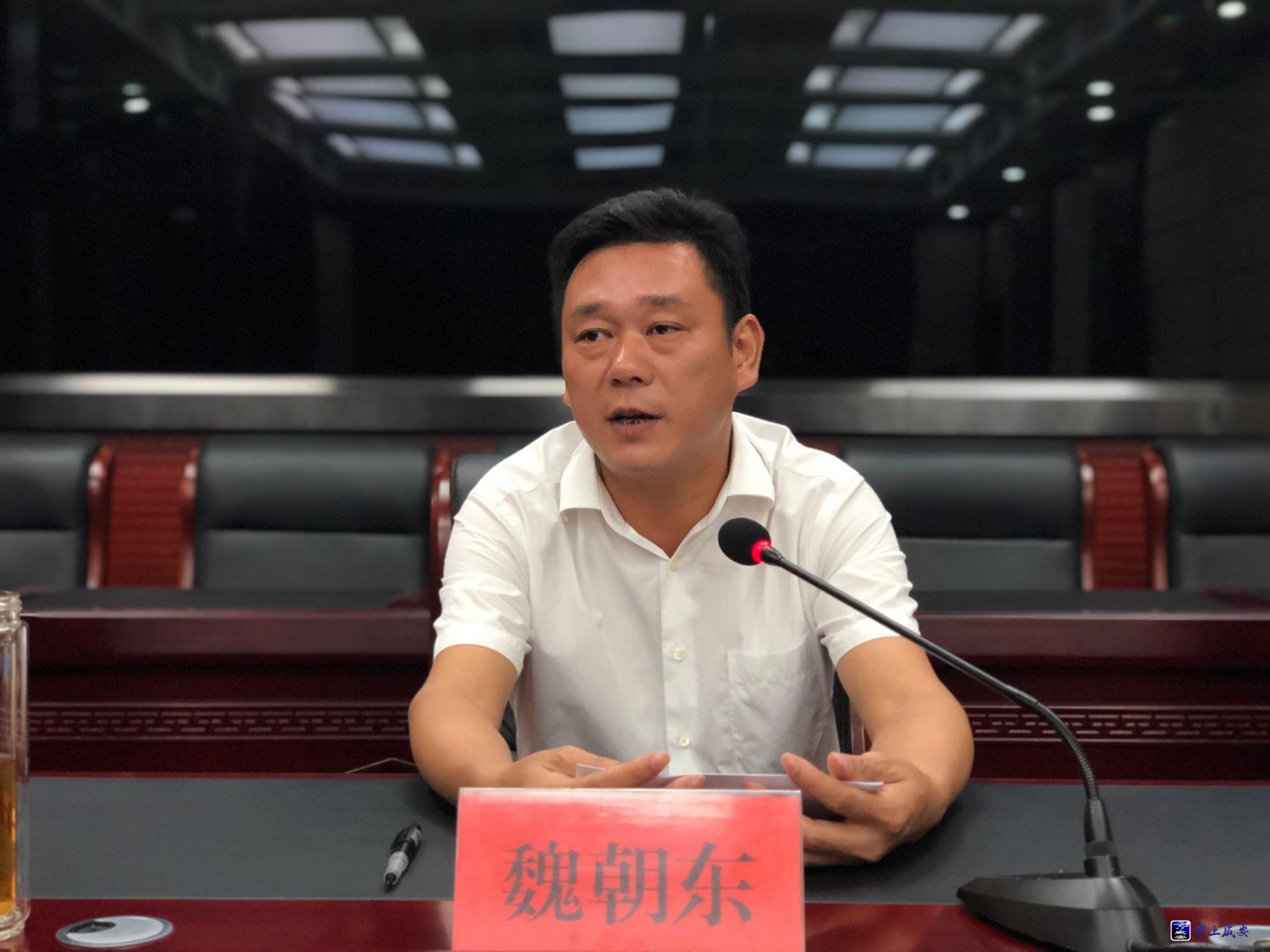 魏朝东要求,要长抓不懈,切实提升食品药品安全监管能力;要提升源头