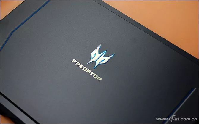 台式机杀手宏碁掠夺者战斧300电竞游戏本评测