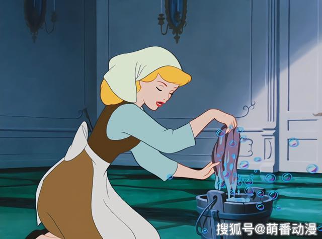 迪士尼童话过于美化,迪士尼公主们并非我们想象的完美无瑕