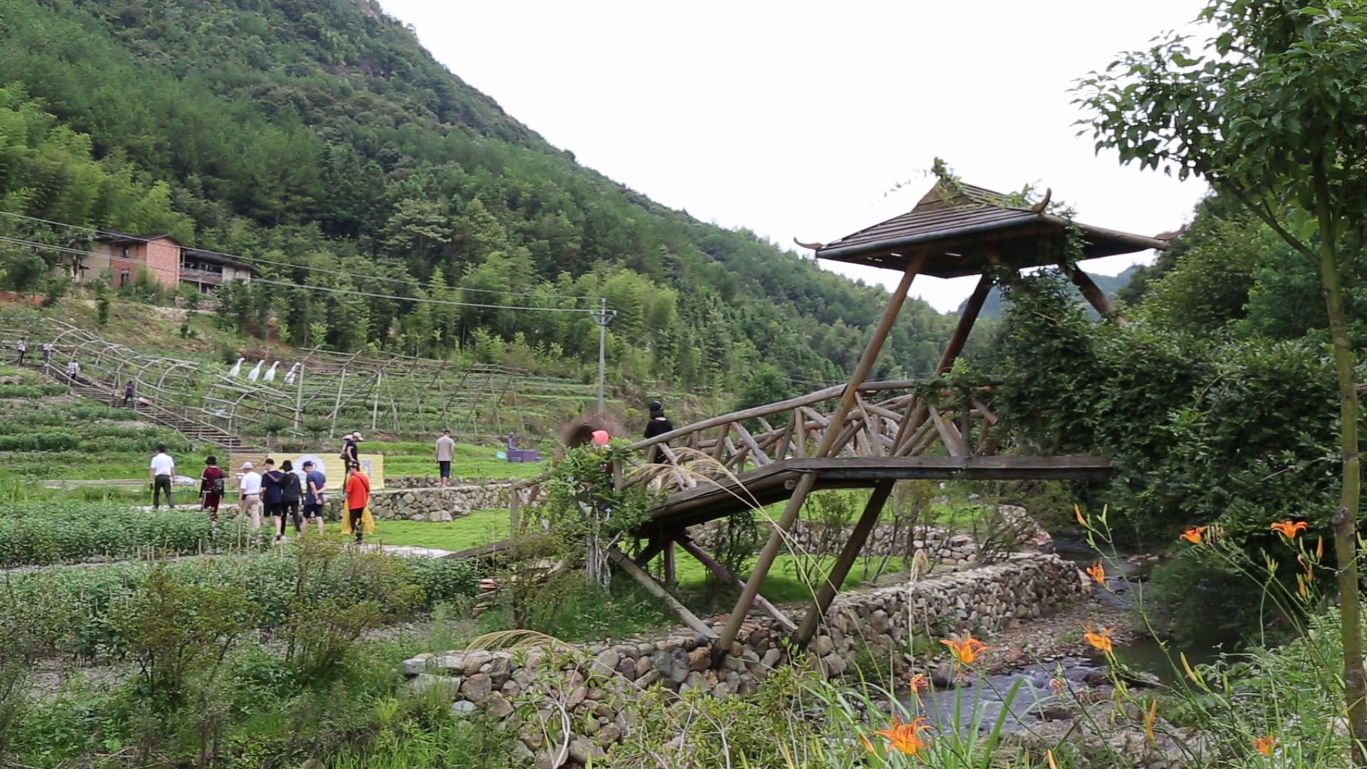 古溪星河休闲农谷是以"渔樵耕读文化 山乡避暑 生态养居"为主题的原