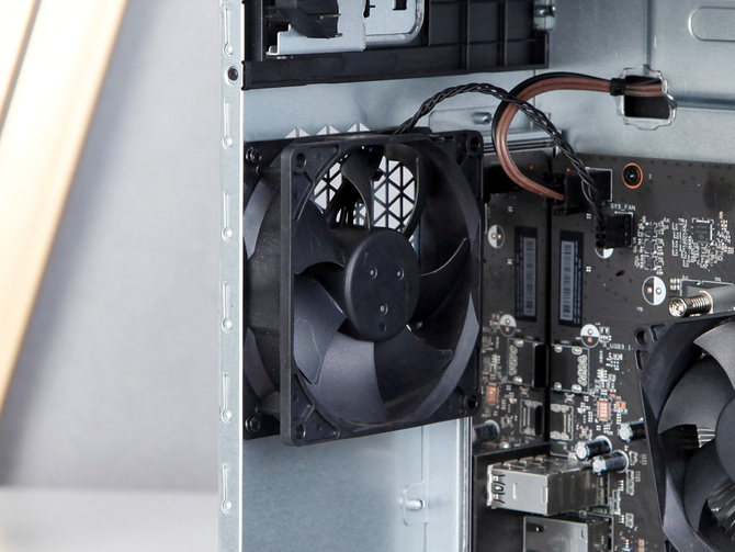 性能强大升级灵活 惠普暗影精灵5 super游戏台式电脑评测