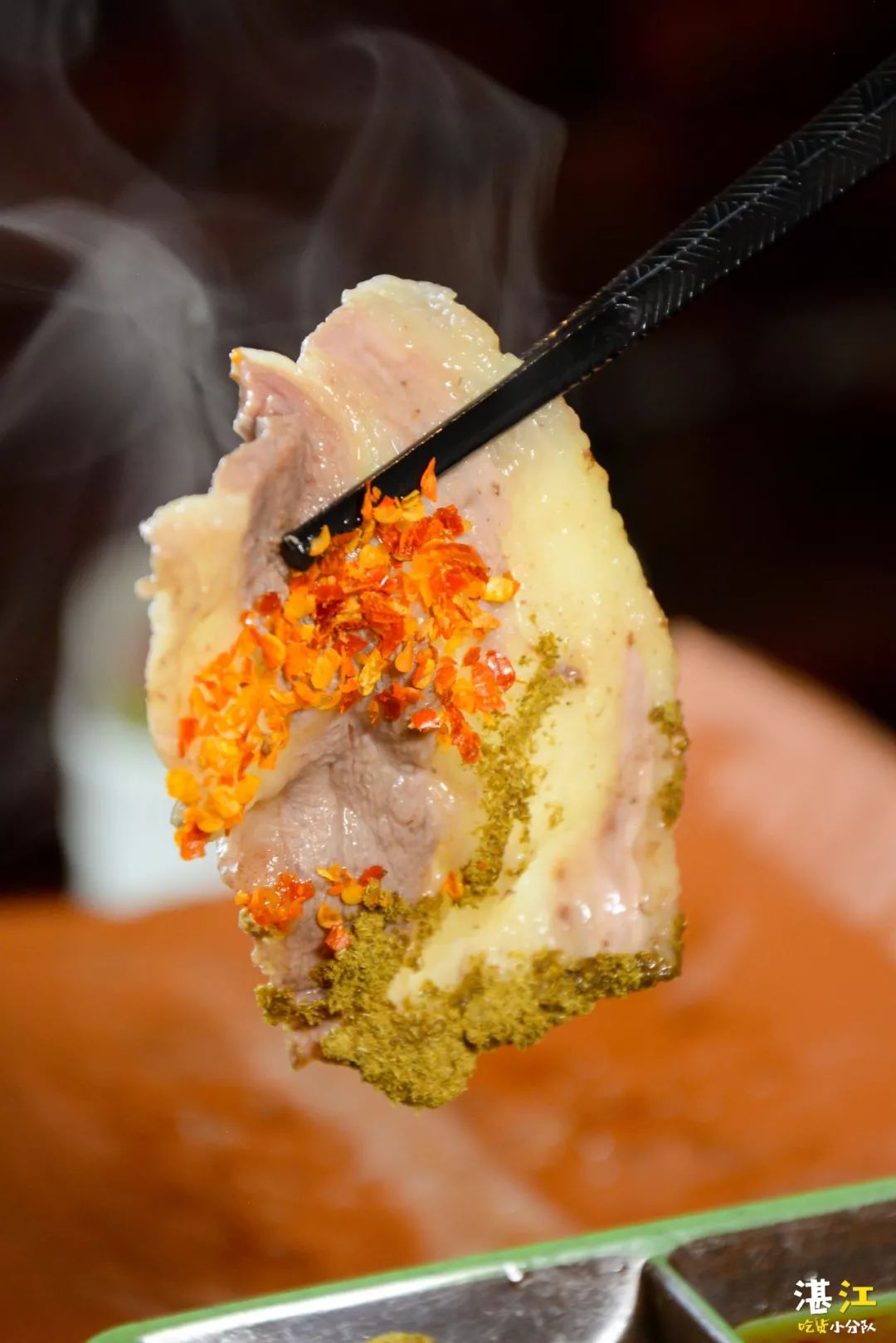 火了半年的越南瓦片烤肉开分店了3折解锁烤肉火爆新吃法