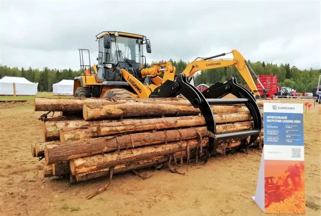 柳工林业机械俄联邦伐木冠军争霸赛展风彩