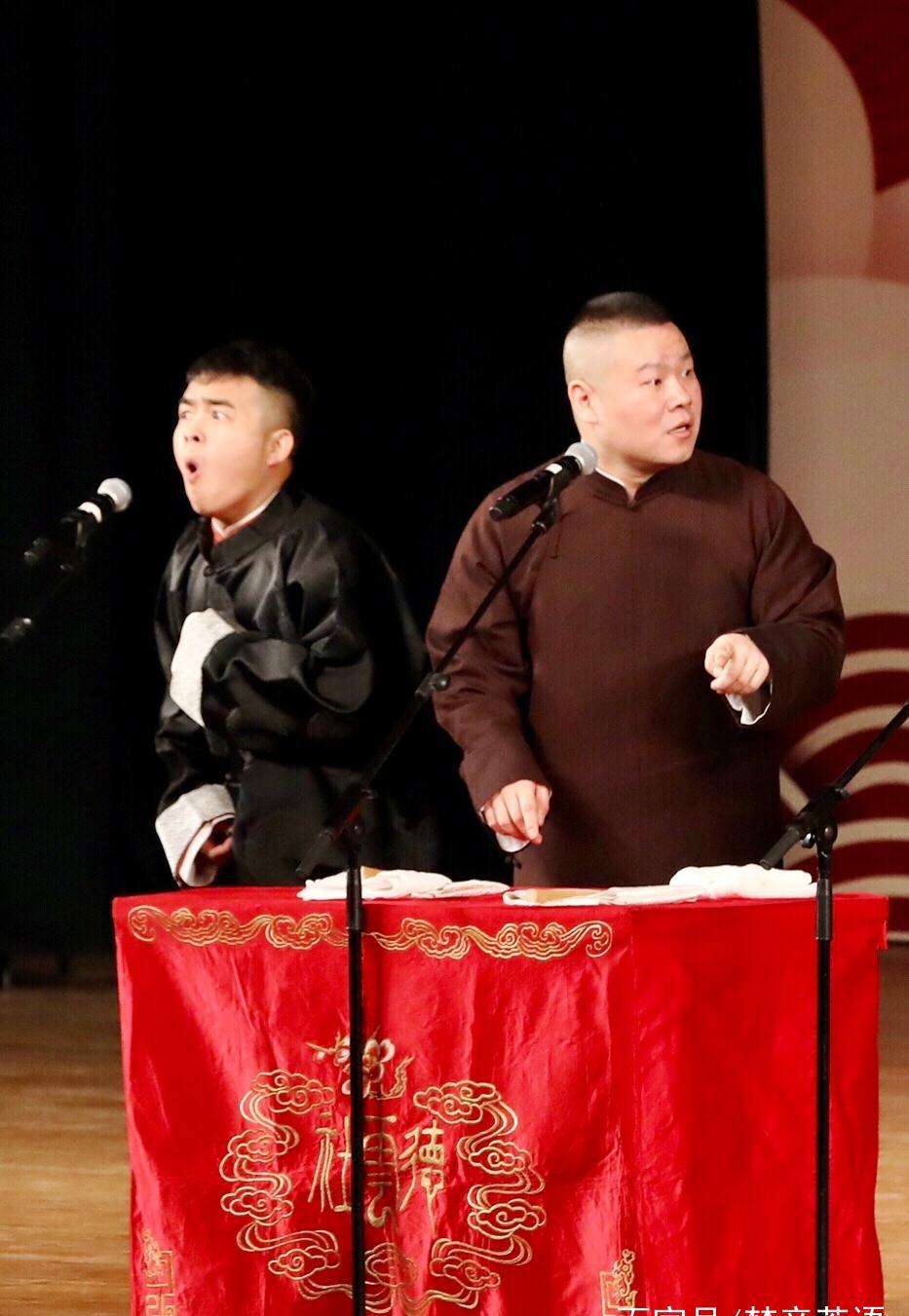 当年尚筱菊结婚,师父岳云鹏来到婚礼现场,还帮尚筱菊付了酒席的钱