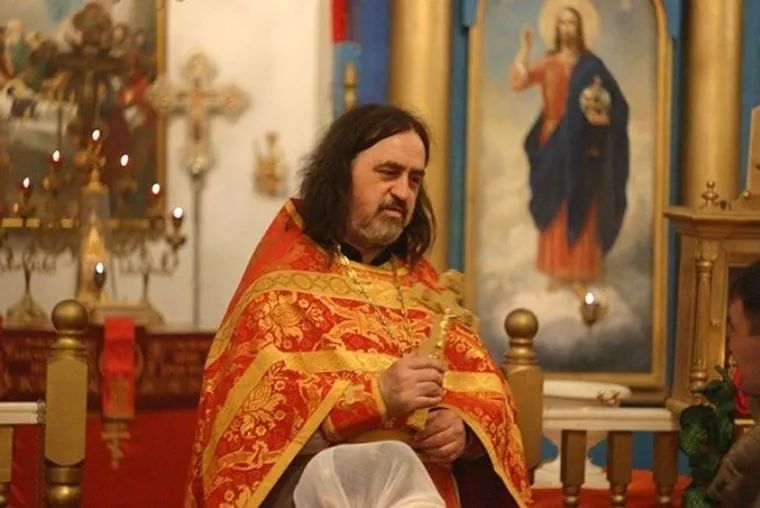 禁止履职!对婴儿强行洗礼的俄神父栽了