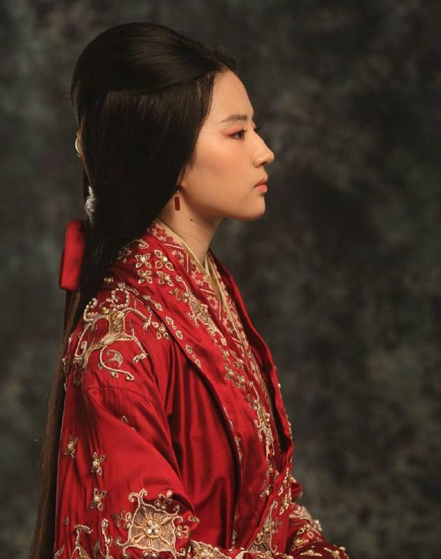 女星古装红衣造型杨颖刘诗诗刘亦菲赵丽颖迪丽热巴谁最惊艳