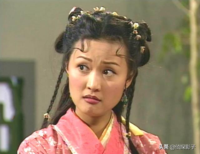 《转世惊情》中罗敏庄扮演袁小小,是一只猴子精,当她还是一只小猴子的