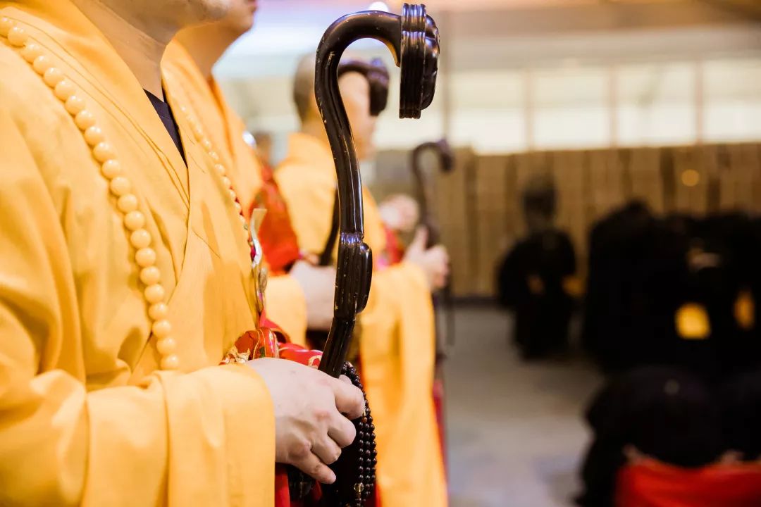 盂兰盆节当晚举行瑜伽焰口法会,祈愿众生永离恶道-搜狐大视野-搜狐新闻