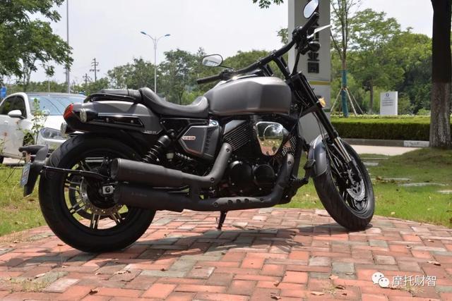 售价208万龙嘉v霸开箱国内首款采用德国马牌皮带传动