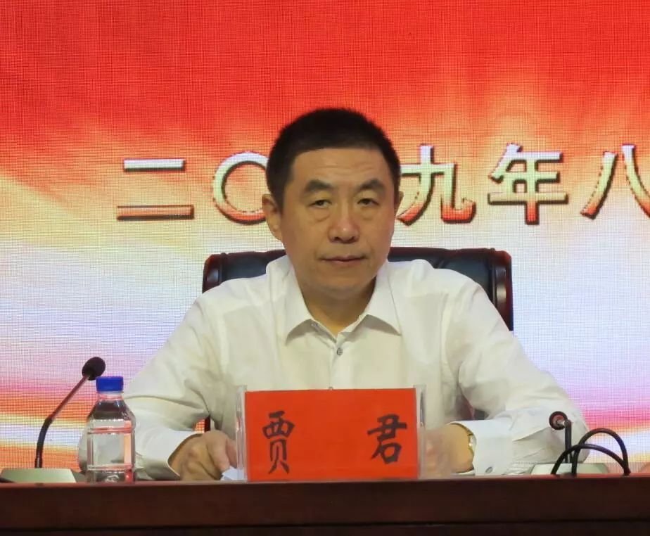 我市举行庆祝第二个中国医师节暨最美医生表彰大会