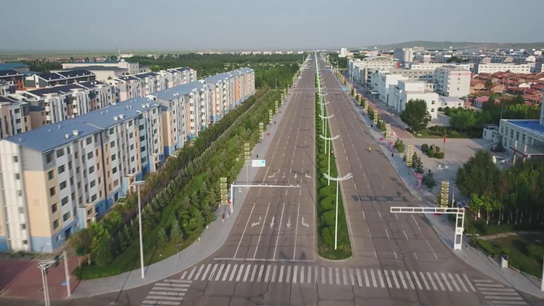 乌拉盖管理区城镇建设日新月异【蒙古文】