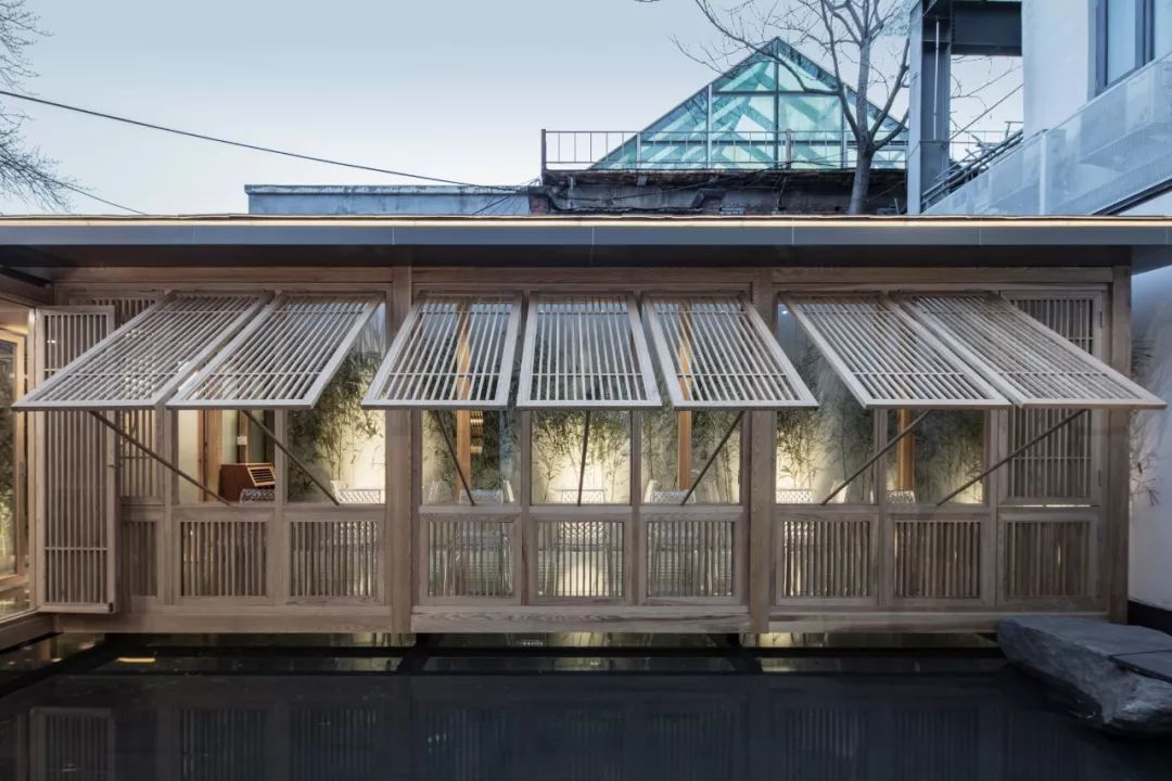 水廊支摘窗 邱日培