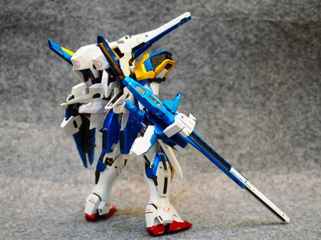 自己觉得还是挺好的,最后加上亮亮的保护漆,感觉挺有质感,希望大家