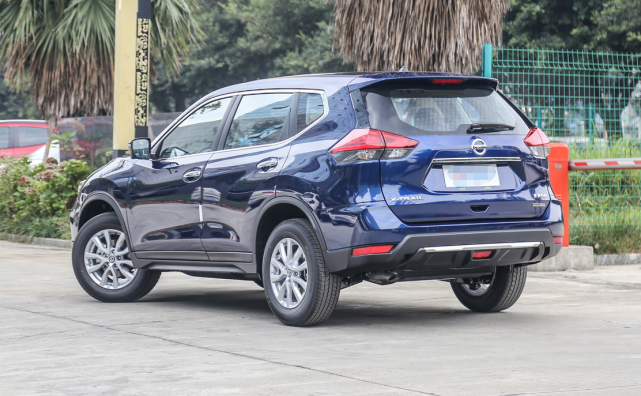 日产最新奇骏换代逆袭全系配自动挡加四驱颜值高还是国六标准