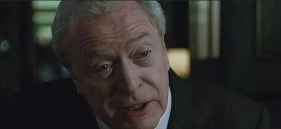 拳打超人,脚踢蝙蝠侠,dc管家侠上线!_阿福