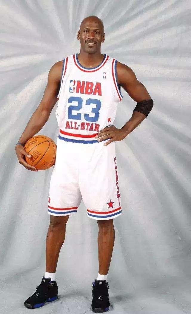 气质确实改变人从瘦小子到肌肉型男乔丹王者外形是如何修炼的