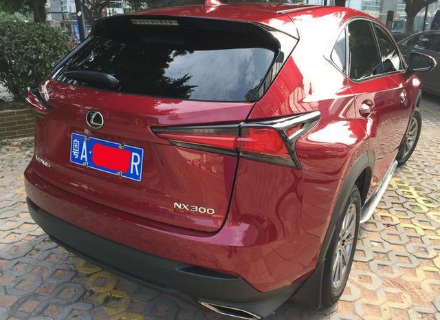 就是要与众不同,就是要纯进口的,雷克萨斯nx300酒红色提车作业_搜狐