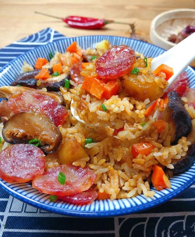 懒人焖饭大全,一口电饭锅,饭菜肉都有,好吃省事,比外卖还快