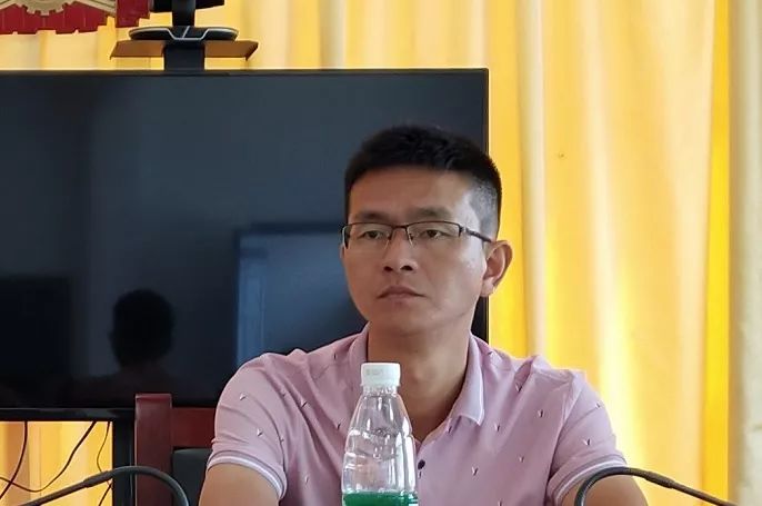 攻坚秋冬巩固攻势推进会暨新农村建设,殡葬改革,政法工作推进会_匡晖