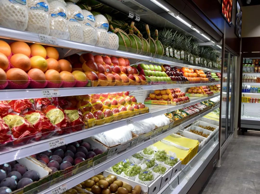 乡巴佬果品连锁店又生新业态-综合鲜生超市正式开业
