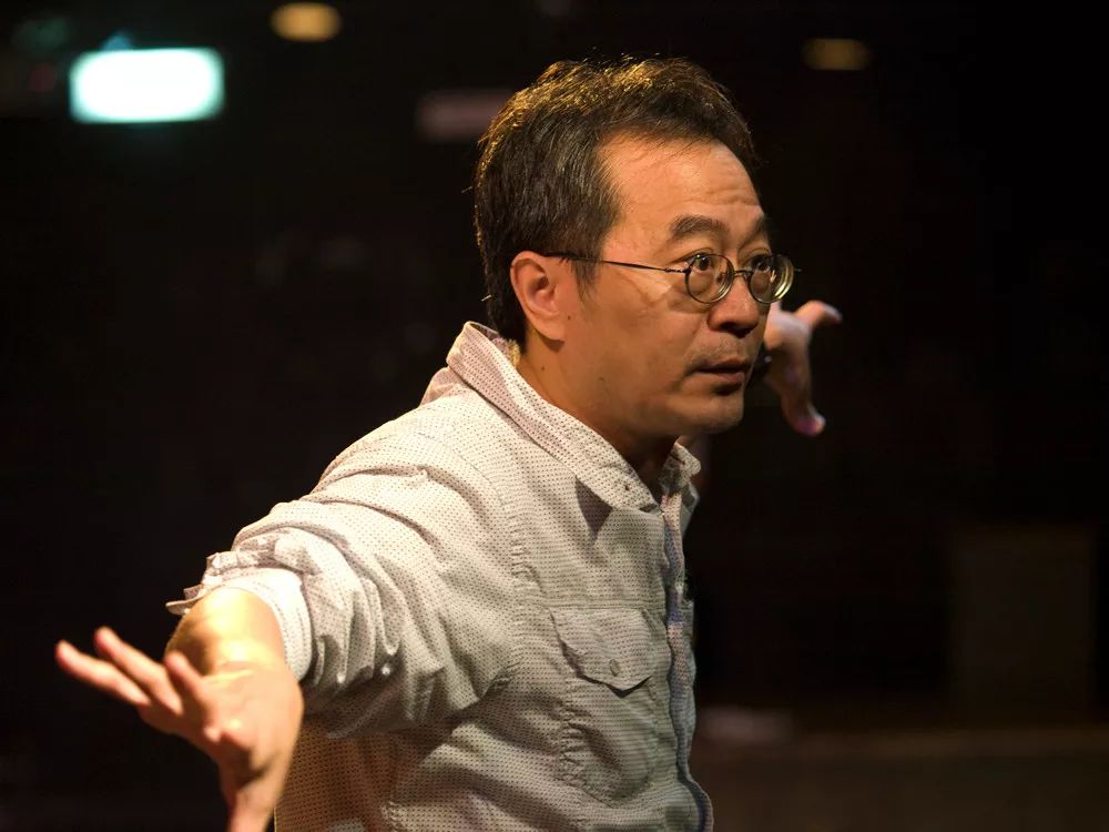 三人行不行原创编导李国修看戏修心演戏修行