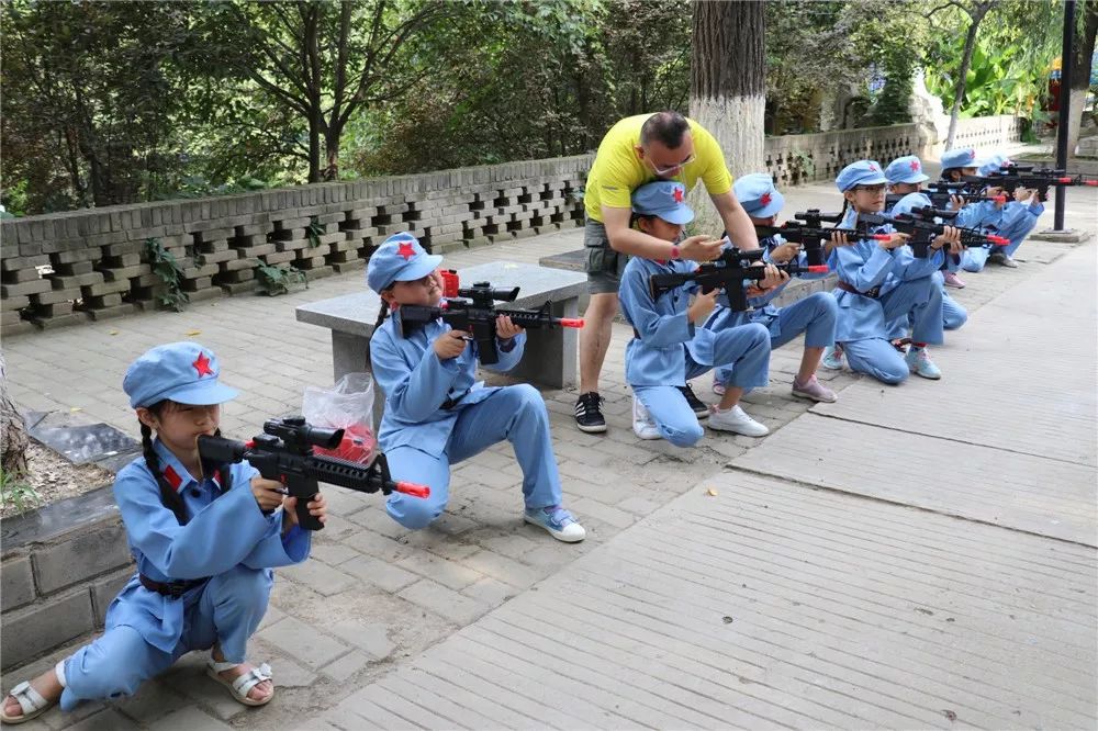 我是小红军学习红军精神体验军旅生涯