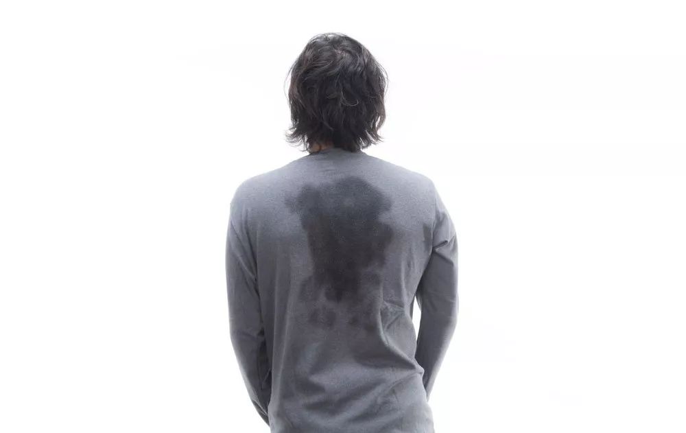 "夏天不出汗,以后就出病!"这句话真相了