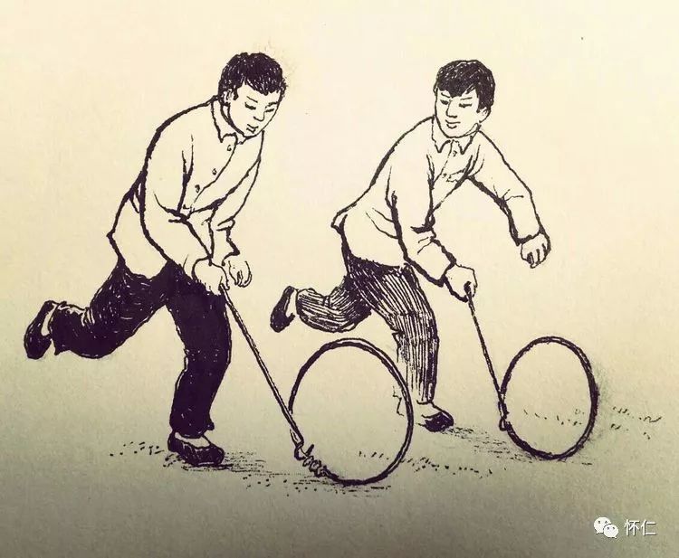 儿"骑马是古代社会上令人羡慕的事,因而"骑竹马"就成了孩子们的模仿秀