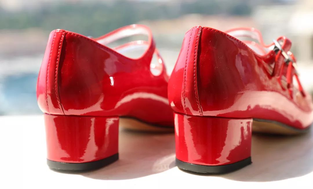 原创法国超红的玛丽珍鞋钟小姐马克龙夫人都在穿走一天都不累