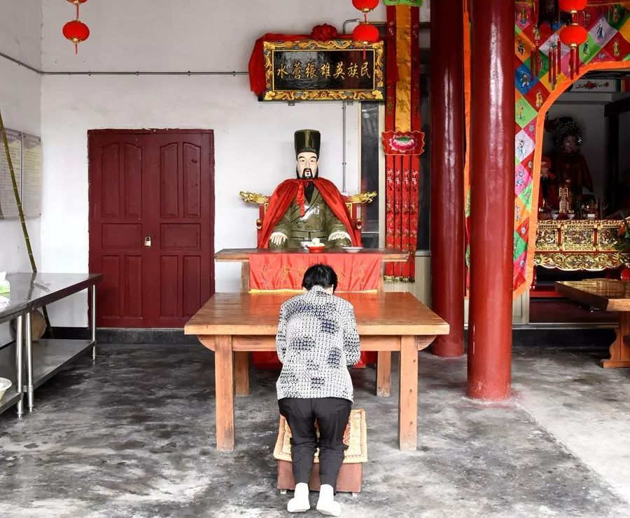 袁伟望长街山头西山殿