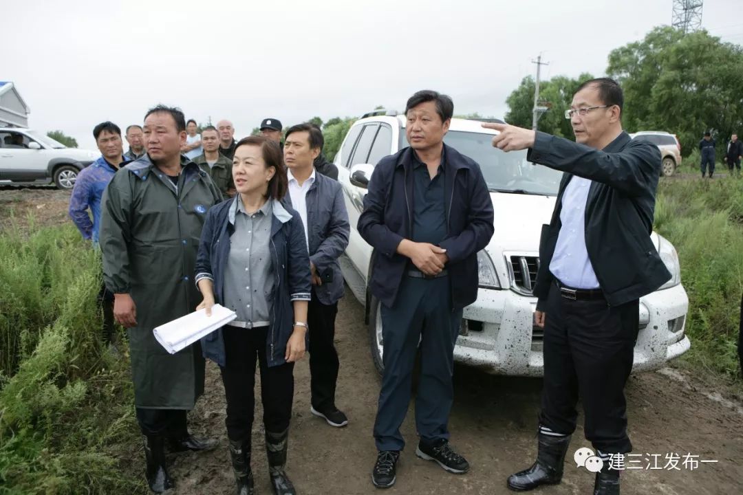 刘相增强调要合理调派抢险人员物资和机械抢排积水保障人民群众生命和