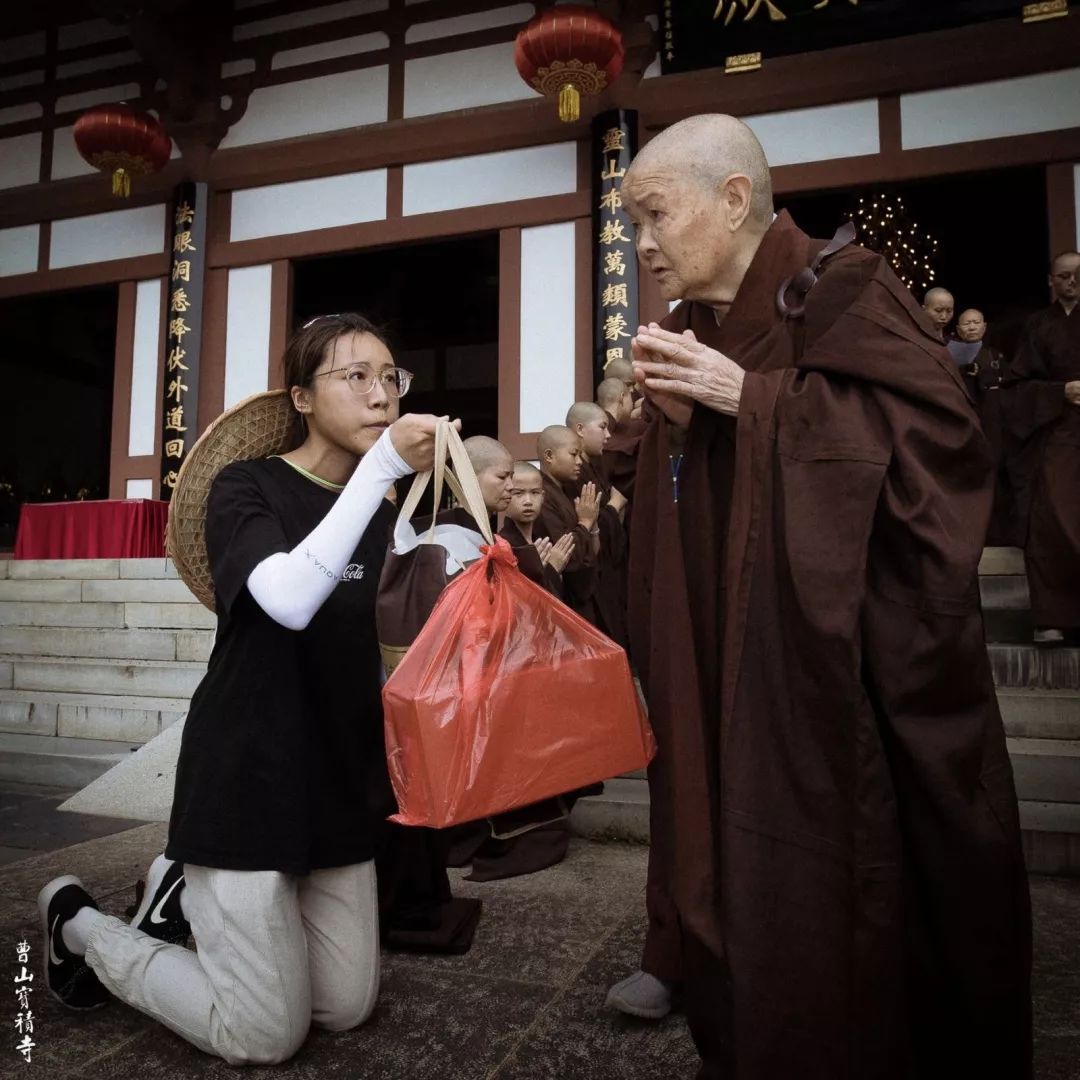 江西曹山宝积寺方丈图片