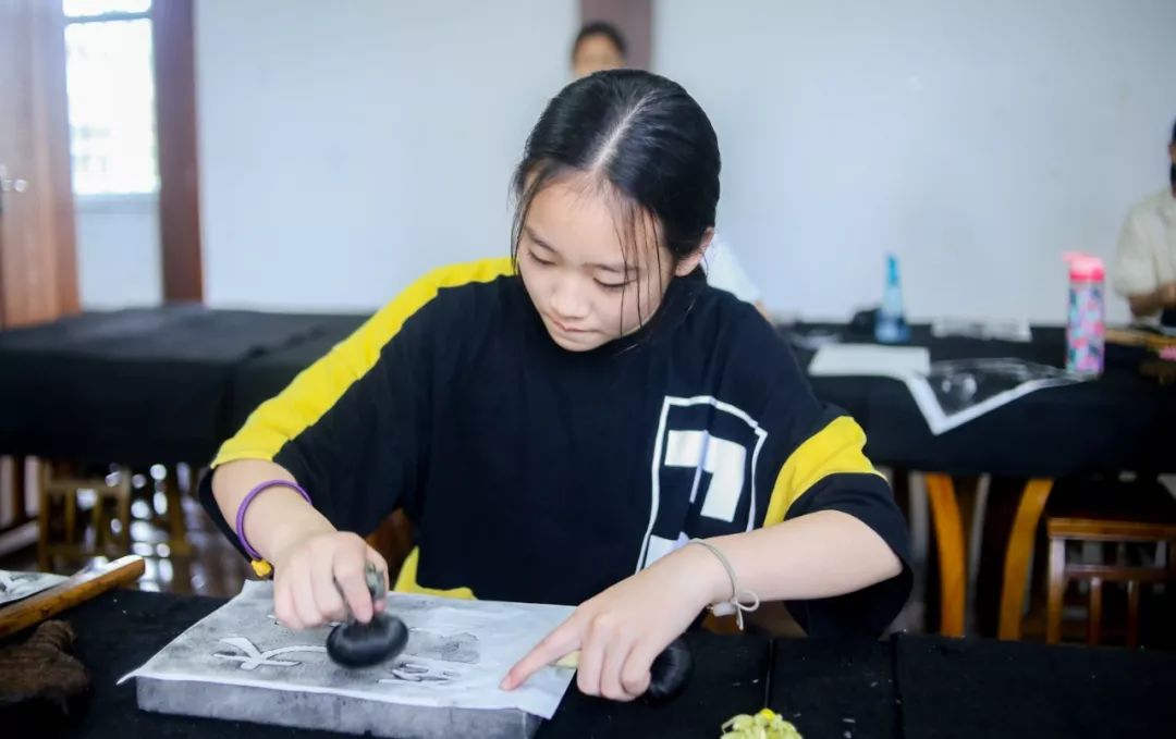 万物静观皆自得人生宁静方致远