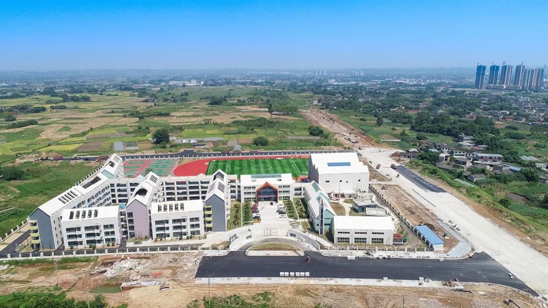 峨眉二小竣工验收!一起去看看