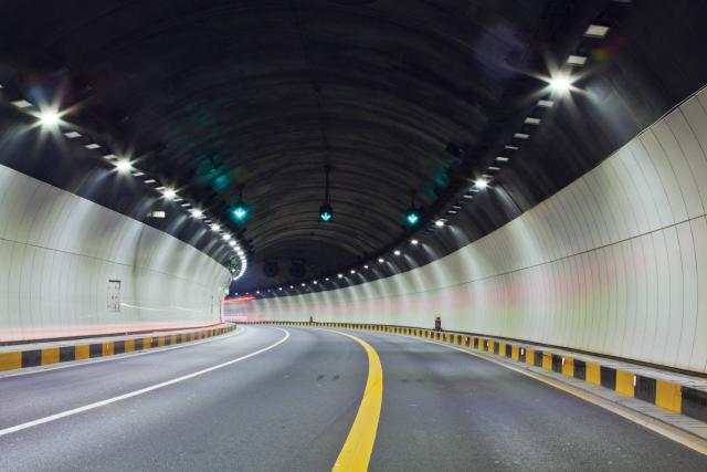 中国这条世界最长隧道花费25亿打造总长36公里为世界之最