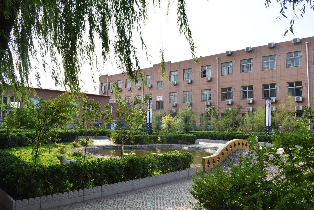 爱凡杰中学初一新生入学须知