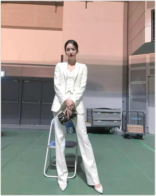 犬系女友李多喜身高176私服超养眼韩剧最讨喜财阀女二