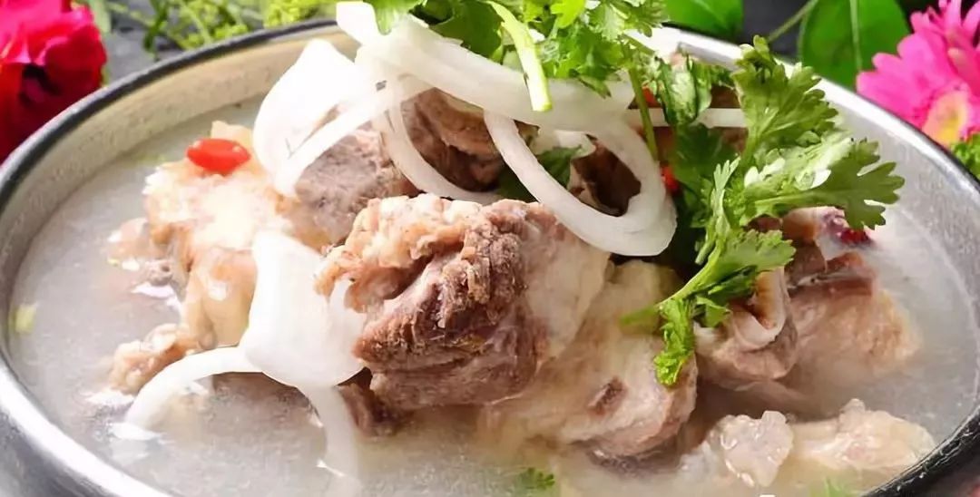 羊骨汤的功效,这样吃大补