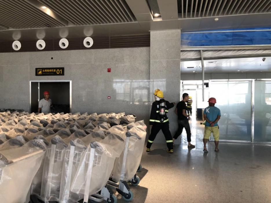 最新南充机场首次开展t2新航站楼应急疏散演练精彩现场带你看