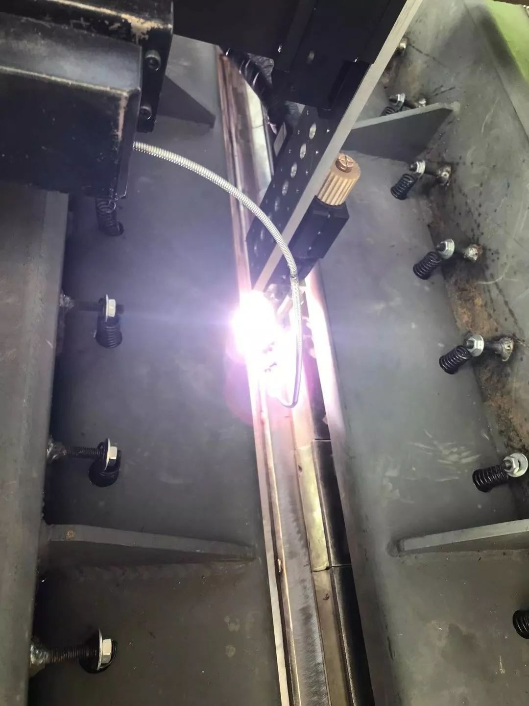 直轨式tig自动焊技术在公司项目顺利应用