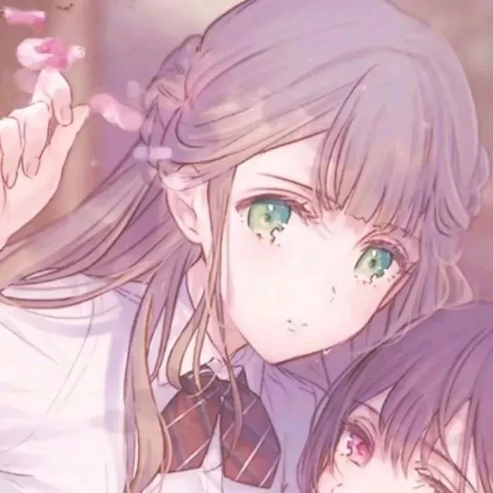 闺蜜头像男士为什么喜欢亲女生脖子嘻嘻嘻嘻