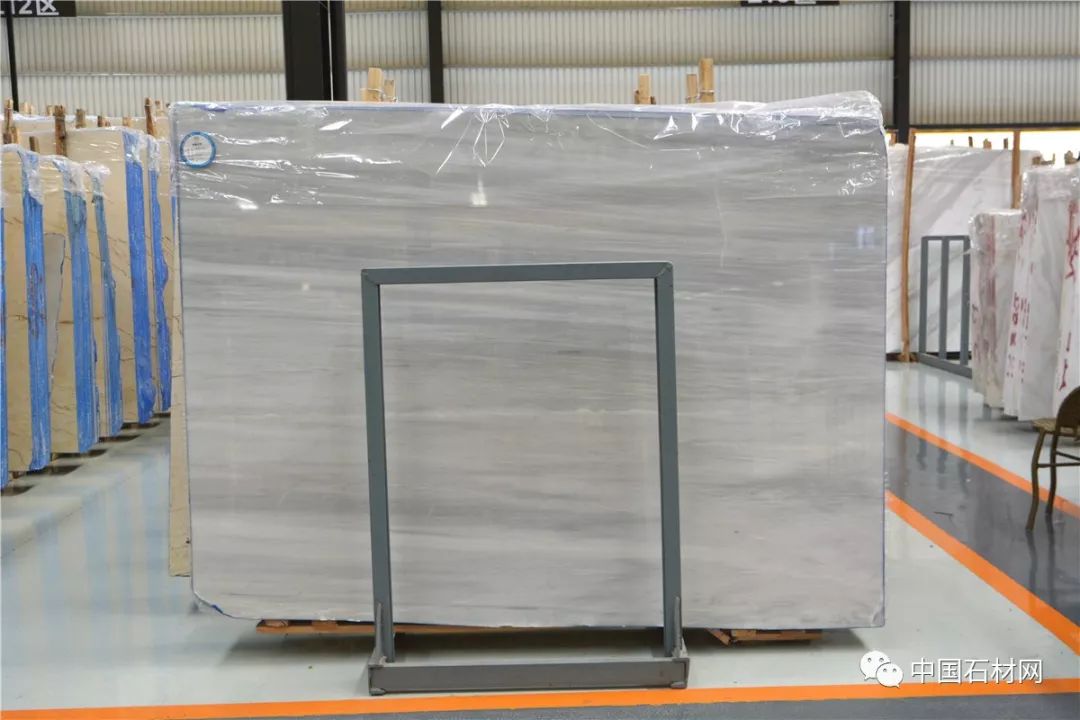 雅特银狐新品大理石界于灰与白之间简约现代风格家装的首选石材